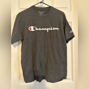 Unisex Champion t-shirt size medium